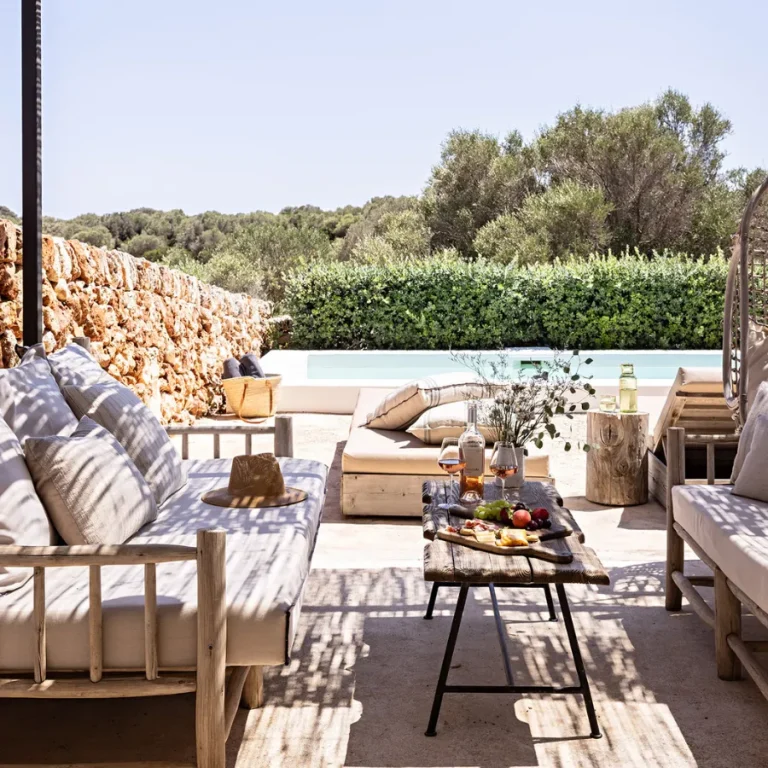hotel-torre-vella-minorque-chambre-pool-suite-terrasse-exterieure