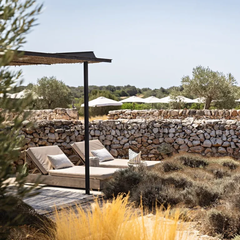 hotel-torre-vella-minorca-camera-superiore-terrazza-vista-piscina